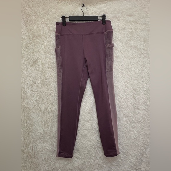 PINK Victoria’s Secret Purple Active Velvet Panel Leggings | Size Large | 💜✨ - Picture 5 of 17